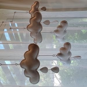 Adorable! Clouds ceiling decor